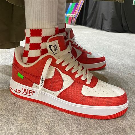 nike air force 1 lv.